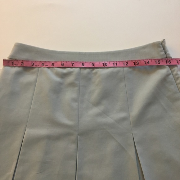 Vintage Salvatore Ferragamo Cotton Pleated Skirt. - Picture 3 of 6